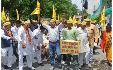 केंद्रीय राज्य मंत्री बघेल के आवास पर प्रदर्शन करने जा रहे धनगर समाज के लोगों को पुलिस ने रोका