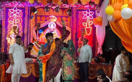 सोनी प्लेटिनम अपार्टमेंट में भक्ति रस से सराबोर हुआ श्री श्याम संकीर्तन समारोह