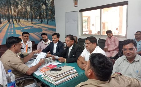 सोशल मीडिया पर इंदिरा गांधी के खिलाफ अश्लील पोस्ट, कांग्रेसियों ने थाने एफआईआर के लिए दी शिकायत