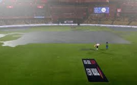 बारिश बनी केकेआर के लिए विलेन, आरसीबी प्लेआफ में पहुंची