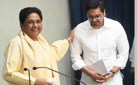 नई जिम्मेदारी, पुरानी विरासत: आकाश आनंद के सामने बसपा को पुनर्जीवित करने की चुनौती