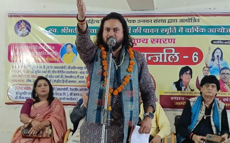 मुंड बिछा दो एलओसी पर….’ जब मंच बना मातृभूमि का रण, गूंजा वीर रस का जयघोष