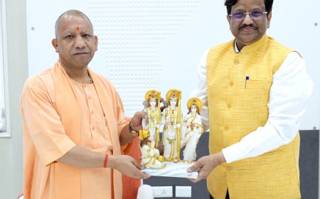 लघु उद्योगों की भूमि समस्या को लेकर मुख्यमंत्री से मिले लघु उद्योग निगम के अध्यक्ष