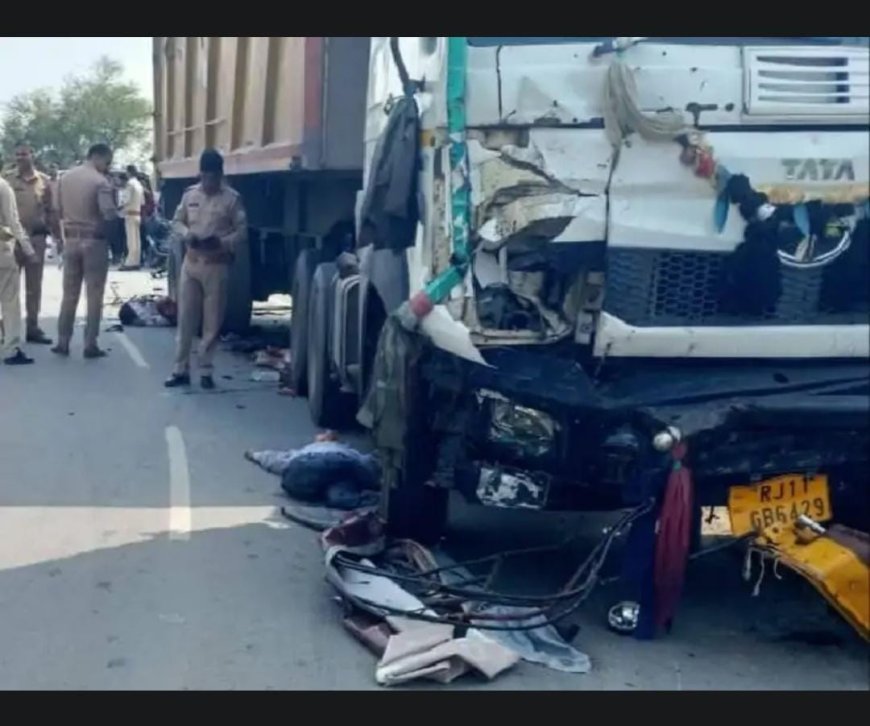 मथुरा में भीषण सड़क हादसा: डंपर ने ऒटो रौंदा, थार भी चपेट में आई, चार मरे, कई घायल