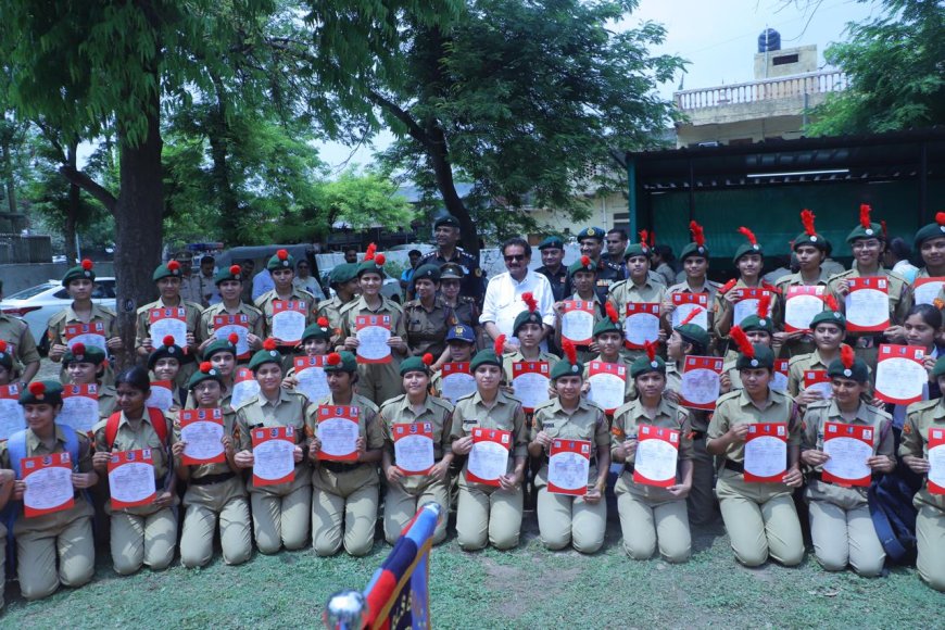 सौ से ज़्यादा एनसीसी की गर्ल्स कैडेट्स ने किया रक्तदान