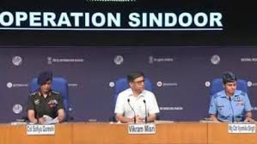 सेना ने पाकिस्तान के किसी सैन्य ठिकाने को निशाना नहीं बनाया