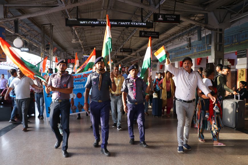 ऑपरेशन सिंदूर पर गूंजा जज्बा: स्काउट्स ने निकाली तिरंगा यात्रा, पेश किया वीरता का नाटक