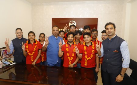 जेईई-एडवांस्ड में मोशन एकेडमी का जलवा, तन्मय बने आगरा मंडल टॉपर, मिली 139वीं ऑल इंडिया रैंक