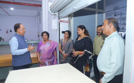 डावर फुटवियर में शक्ति संवादः महिला आयोग अध्यक्ष बोलीं- आत्मनिर्भर भारत की नींव बनेगी महिला शक्ति