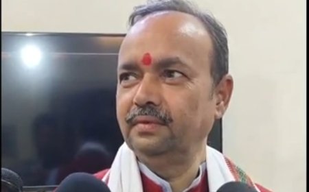 सूर्य नमस्कार पर टकराव: मौलाना शहाबुद्दीन को एतराज, मंत्री राठौर ने कहा- ये छुद्र मानसिकता