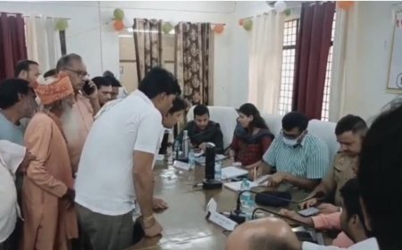 तहसीलों में लगे समाधान दिवस, फरियादियों की उमड़ी भीड़, फतेहाबाद में डीएम मौजूद रहे