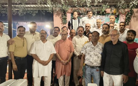 श्री महालक्ष्मी मंदिर में सजा फूल बंगला, पोशाक अर्पण के साथ शुरू हुई जन्माष्टमी की तैयारियां