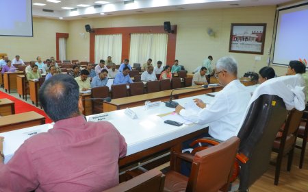 टीटीजेड बैठक में सख्ती: वायु गुणवत्ता सुधार, पुराने वाहन होंगे स्क्रैप, कचरा जलाने पर एफआईआर