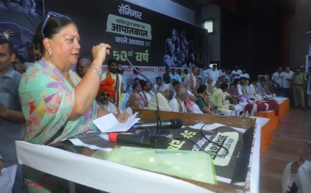 1975 में कांग्रेस ने सत्ता बचाने के लिए संविधान का गला घोंट दिया था- वसुंधरा राजे