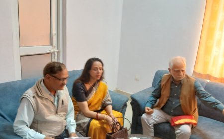 50 साल बाद गूंज रही गब्बर की चीख, ठाकुर दे रहा न्यायः इटली में बिना सेंसर के 'शोले'