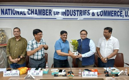 सड़क सुरक्षा पर जागरूक हुआ व्यापार जगत: दुर्घटनाओं पर चिंता, तकनीकी निगरानी की उठी मांग