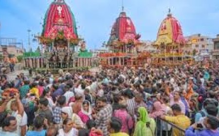 पुरी में रथयात्रा के दौरान गुंडिचा मंदिर के पास भगदड़, तीन मरे