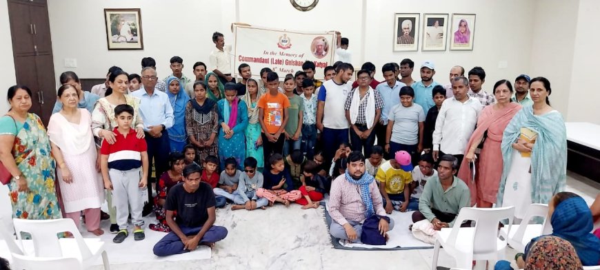 58 दृष्टिहीनों को मिली पोषण पोटली, आत्मसम्मान के साथ जीवन का संबल