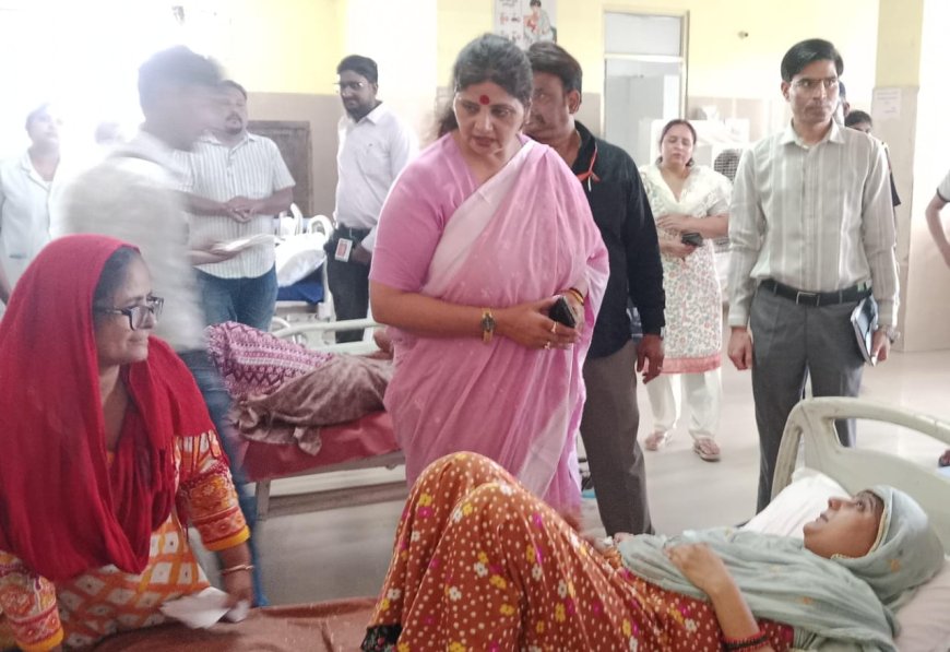 लेडी लायल अस्पताल में टूटी व्यवस्थाओं पर महिला आयोग अध्यक्ष ने जताई सख्त नाराजगी, चार कूलर भी दिए