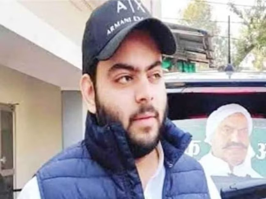 जेल में अतीक के बेटे तक पहुंचाया जा रहा कैश लखनऊ में लाइव देखा जा रहा था, डिप्टी जेलर और वार्डन सस्पेंड