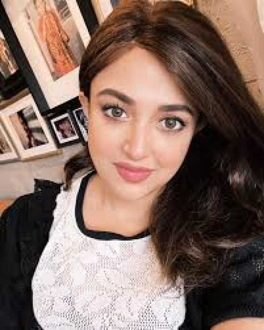 मोनाली ठाकुर ने अमेरिका में दी जादुई परफार्मेंस 