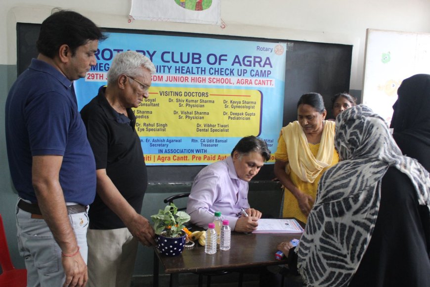 आगरा में रोटरी क्लब ऑफ आगरा के स्वास्थ्य शिविर में 500 से अधिक मरीजों को मिला उपचार