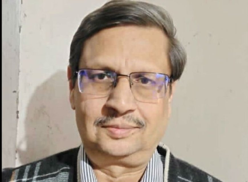 सोशल मीडिया: रिश्तों का मंच या फिर दिखावे का मेला?