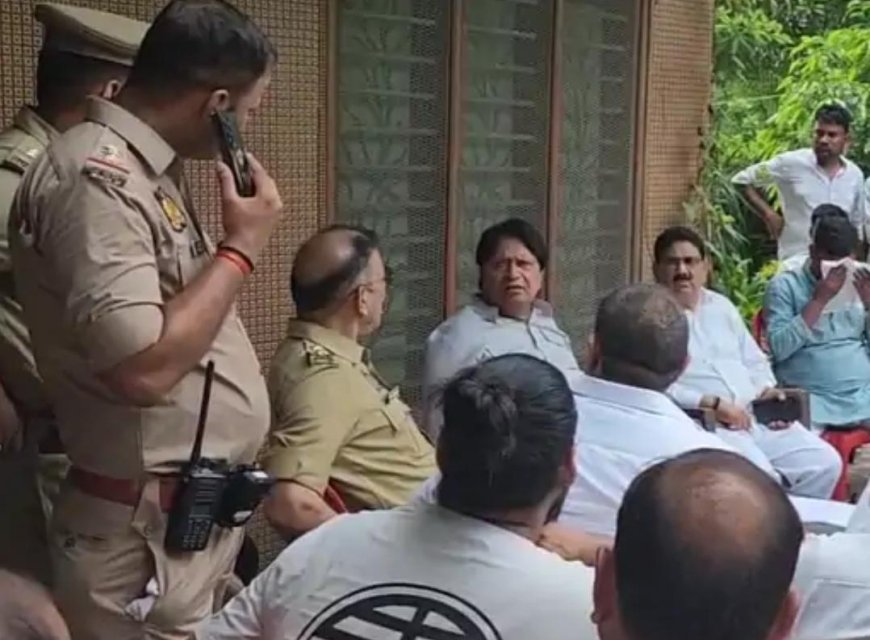 आगरा में चौथी बार नजरबंद हुए सपा सांसद सुमन, नोटिस फाड़कर पुलिस को सुनाई खरी-खोटी