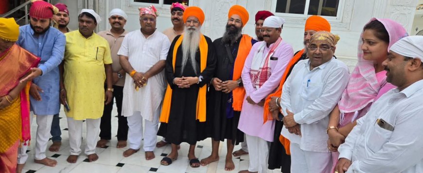 गुरु पूर्णिमा पर आस्था और श्रद्धा का संगम, जगह-जगह हुआ गुरु पूजन 