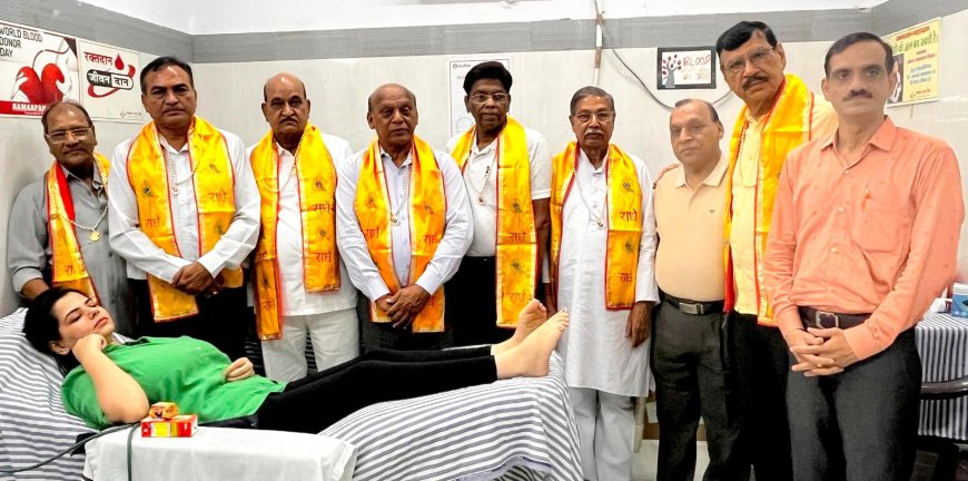 आगरा मंडल व्यापार संगठन ने किया 42 यूनिट रक्तदान, महिलाओं की रही प्रमुख भागीदारी