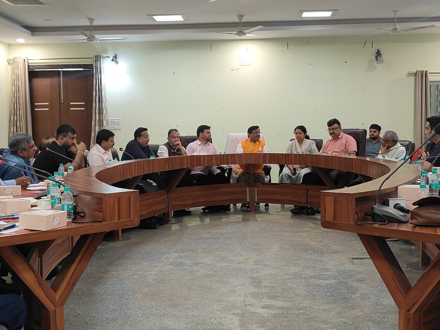 यूपी में अब 7 और 9 मीटर की सड़क पर भी लगेंगे उद्योग, एफएआर और ग्राउंड कवरेज नियमों में बड़ा बदलाव