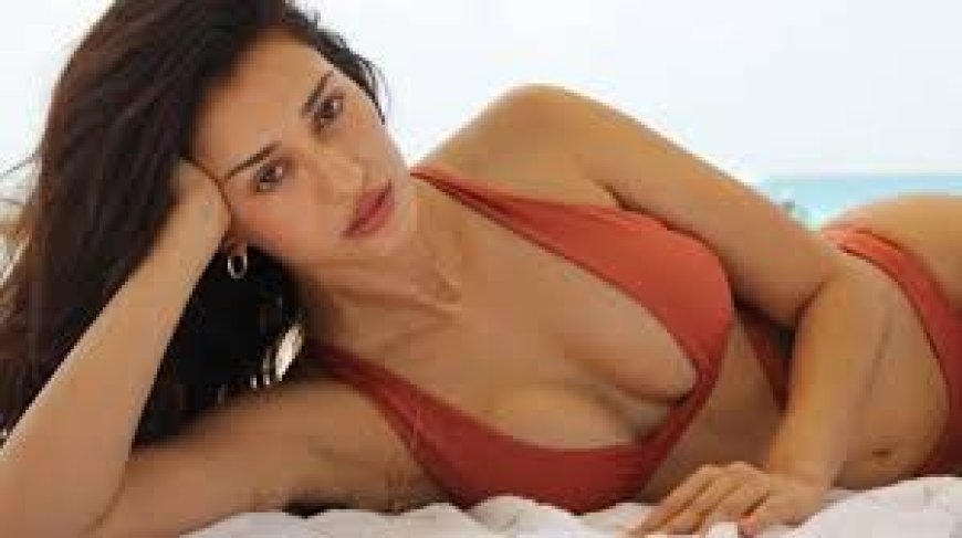 दिशा पटानी ने बारिश में भींगते हुए फोटोशूट करा कर सोशल मीडिया को गरमाया