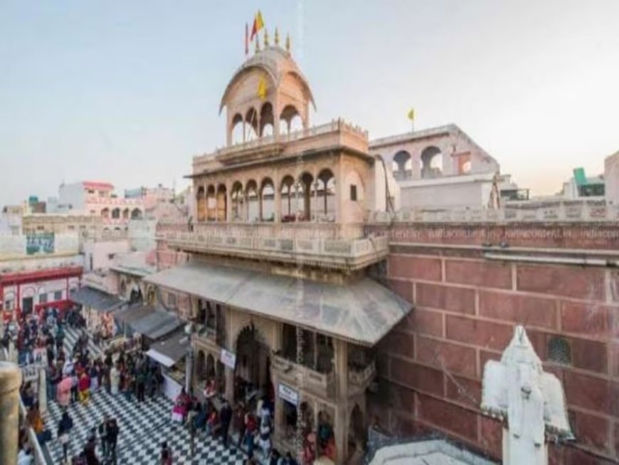 वृंदावन की आत्मा बुलडोजर के निशाने पर: इस धाम को टूरिस्ट स्पॉट क्यों बनाया जा रहा है?
