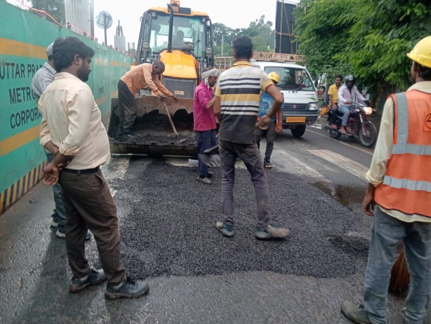 आगरा मेट्रो का दूसरा कॉरिडोरः नौ रिग मशीनों से हो रही पाइलिंग, एमजी रोड पर 75 ट्रैफिक मार्शल तैनात