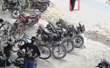 कार की टक्कर से छात्र उछल कर कई फुट दूर गिरा, गंभीर घायल 