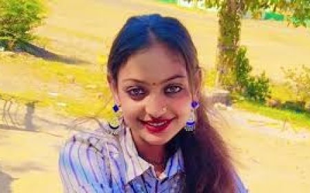 महाकुंभ की मोनालिसा अब साउथ में डेब्यू  के लिए तैयार