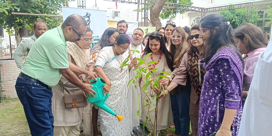 शी विल का एक पौधा मां के नामः मेयर ने भी किया रुद्राक्ष और बेलपत्र का रोपण