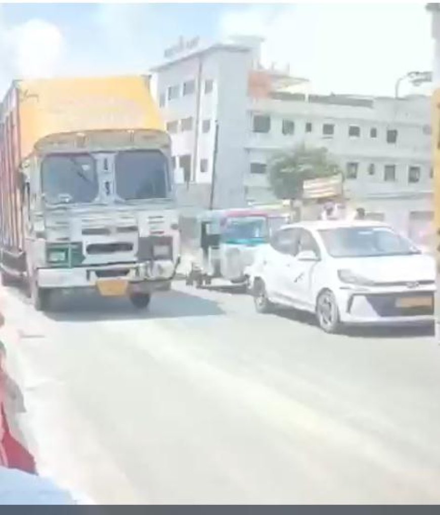 आगराः सिकंदरा क्षेत्र में हाईवे पर सफेद पाउडर से थमे पहिए, घंटों जाम में फंसे रहे वाहन