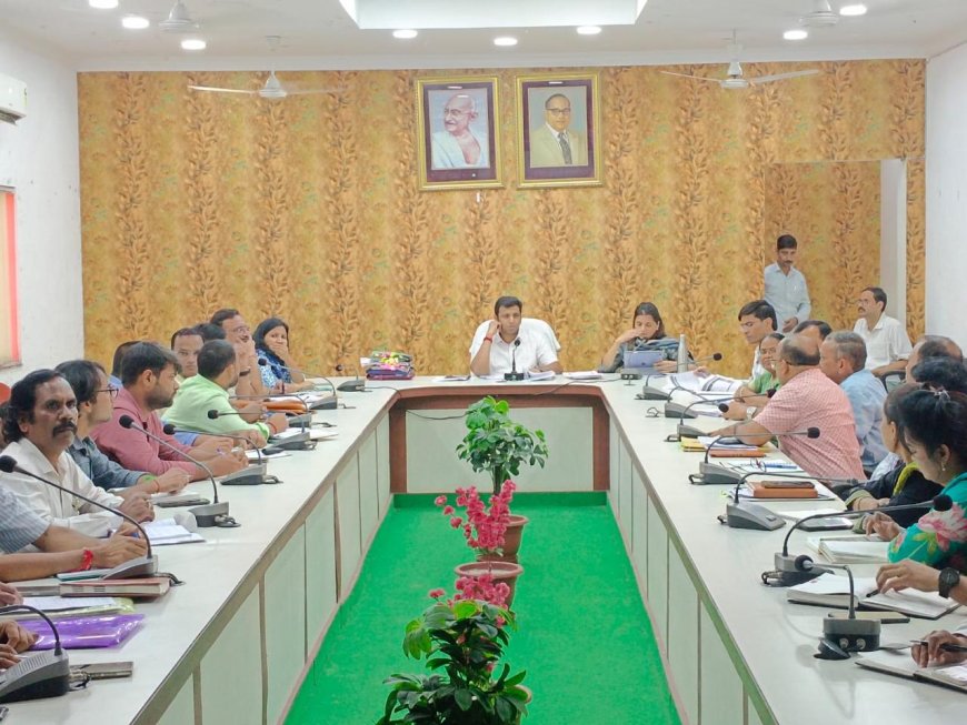 आगरा में 1428 गरीब बच्चों का हक दबाने वाले निजी स्कूलों पर बड़ी कार्रवाई तय   