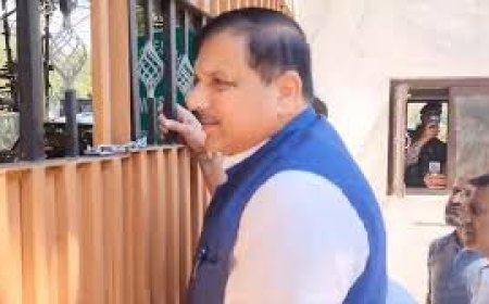 आप सांसद संजय सिंह श्रीनगर में हाउस अरेस्ट