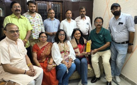 लंदन में चमक बिखेर रही मशहूर मॉडल रत्ना वली का आगरा में हुआ भव्य अभिनंदन