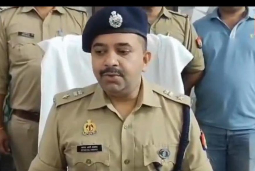 आगराः सोने का कलश निकालने का झांसा देकर करोड़ों की ठगी करने वाला उड़ीसा का शातिर गिरफ्तार