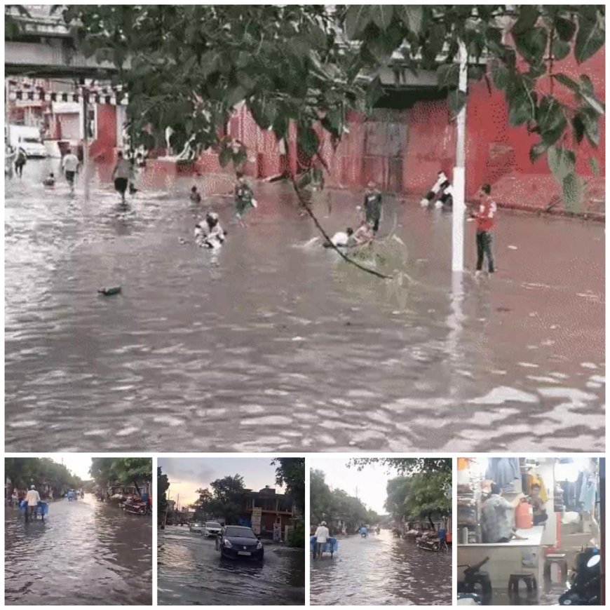 लागातार हो रही भारी बारिश से आगरा में जनजीवन अस्त-व्यस्त, बाजार जलमग्न, सड़कों पर जाम