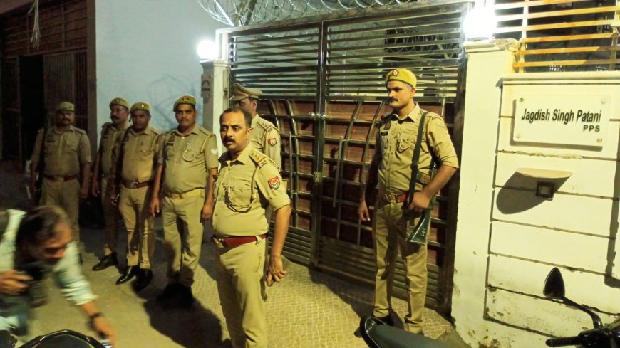 घर पर फायरिंग के बाद दिशा पाटनी के पिता ने मांगा शस्त्र लाइसेंस, तलाश में छह पुलिस टीमें