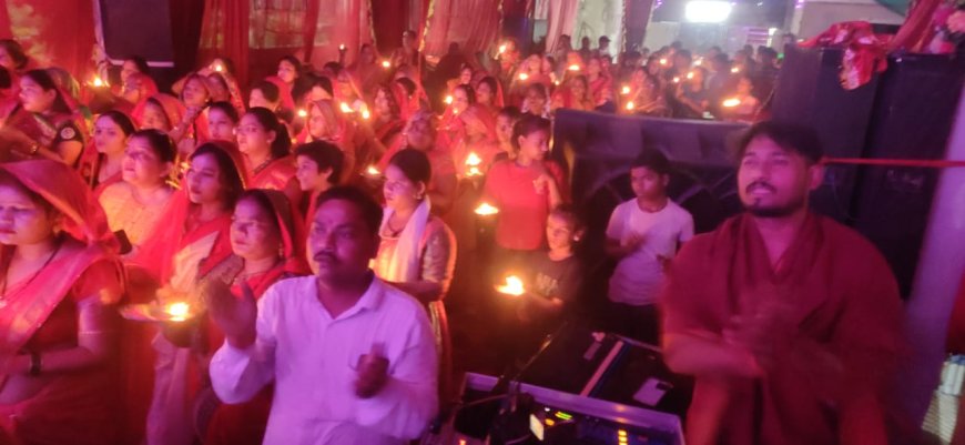 तोता का ताल दुर्गा पंडाल में भक्ति और दीपों का अनोखा संगम