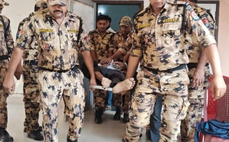 आगराः अदालत में अधिवक्ता को हार्ट अटैक, तत्काल उपचार मिलने पर भी बचाया नहीं जा सका
