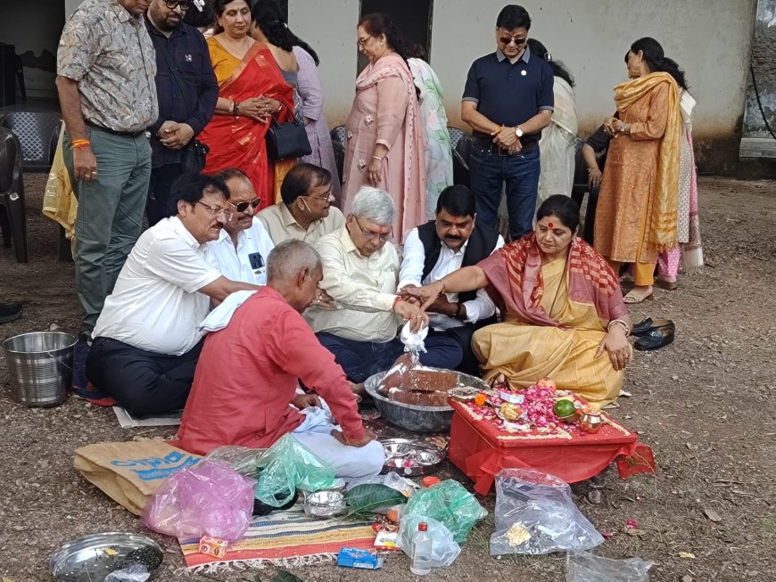 आगरा में लॉयंस क्लब विशाल ने चेरिटेबल आई हॉस्पिटल और डायलिसिस सेंटर की आधारशिला रखी