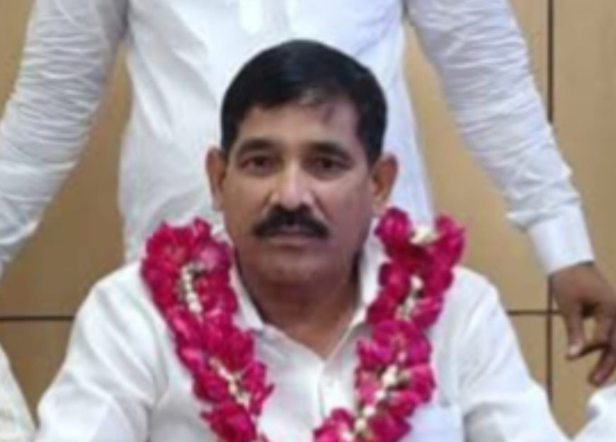 15 हजार के इनामी बरेली मौलाना तौकीर के निजी सचिव अफजाल बेग ने कोर्ट में किया सरेंडर