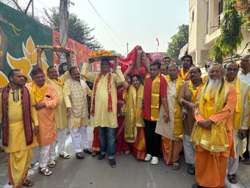 श्रीकृष्ण लीला महोत्सव समिति ने रची आस्था की मिसाल, 300 मीटर चुनरी से सजी पटरानी यमुना मैया