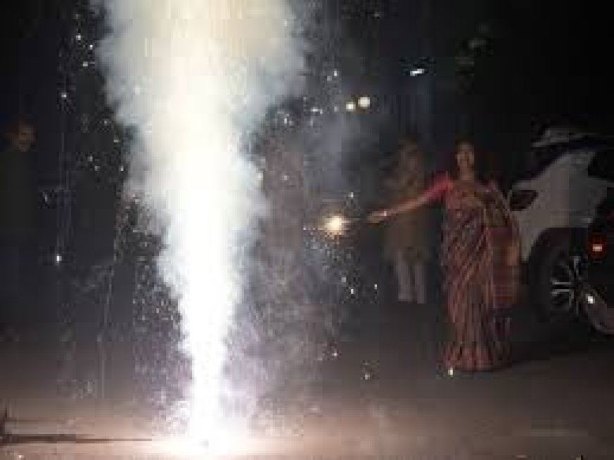 आगरा में दीवाली की रात हवा चली, फिर भी सामान्य स्थिति से चार गुना ज्यादा खराब थी वायु गुणवत्ता